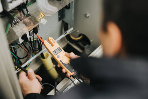 Best Local Electrician Companies  in Davenport, FL