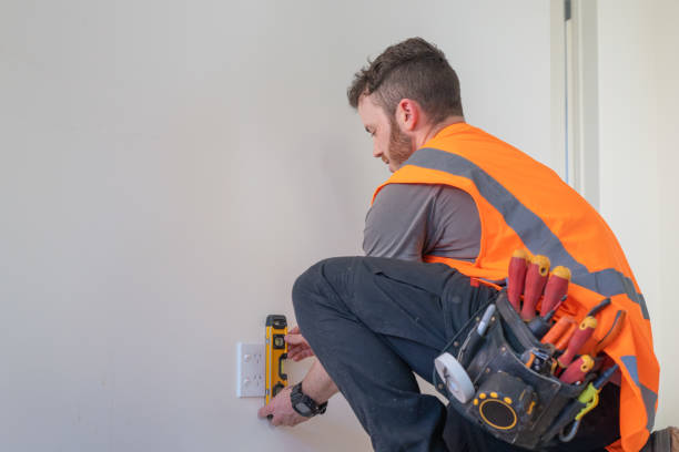 Best Electrical Contractors for Businesses  in Davenport, FL
